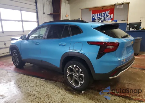 2025 Chevrolet Trax 1Lt из США, поврежденный, VIN KL77LHEP4SC275587